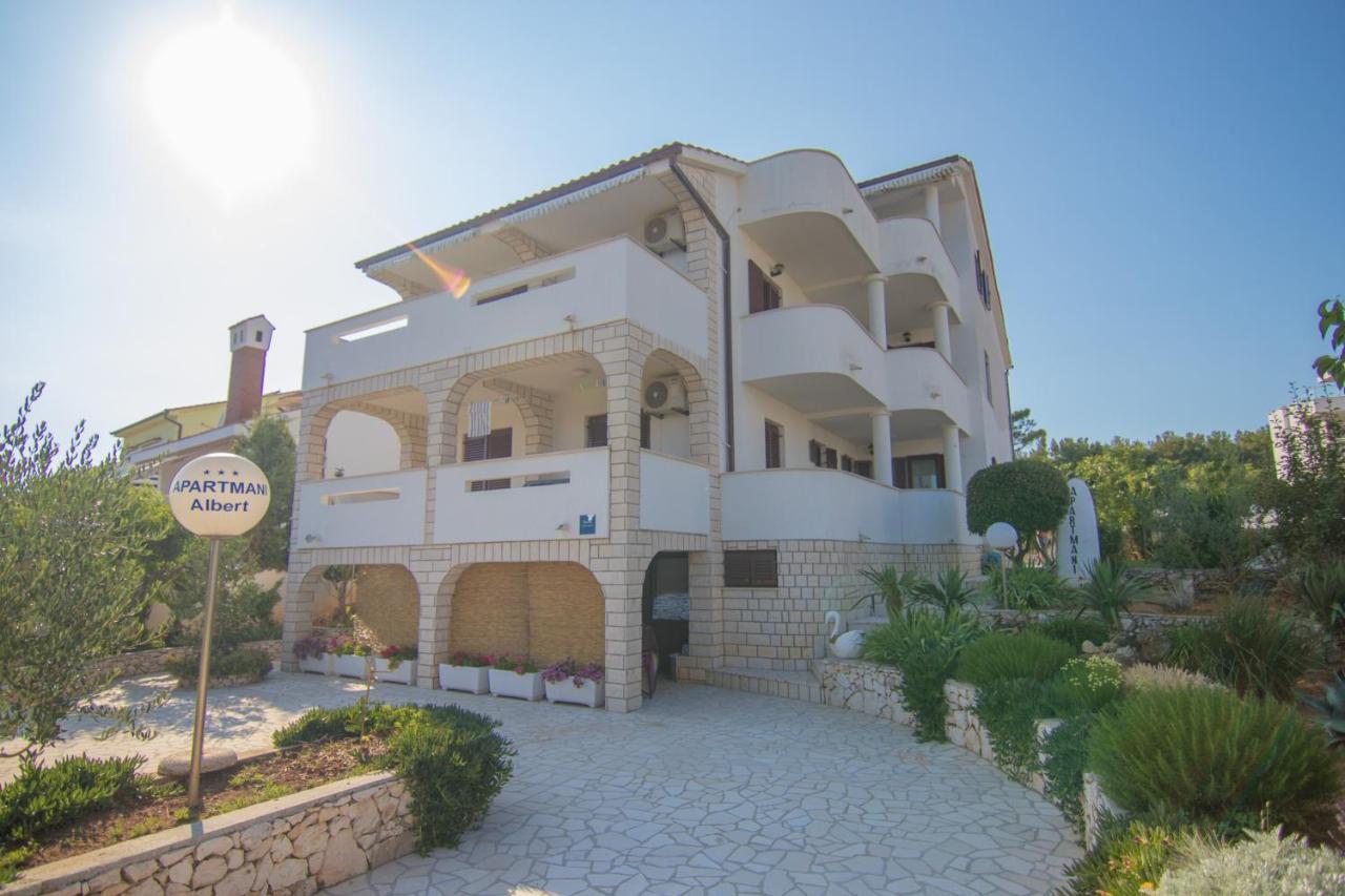Albert Apartaments Krk Krk Town Bagian luar foto