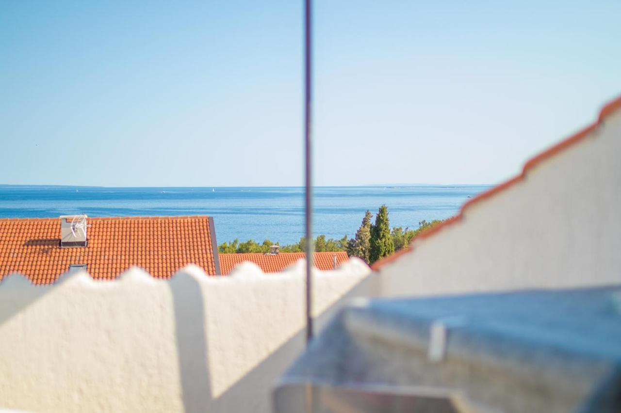 Albert Apartaments Krk Krk Town Bagian luar foto
